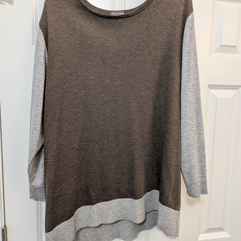 Vince Camuto Two-Tone Brown and Gray Sweatshirt